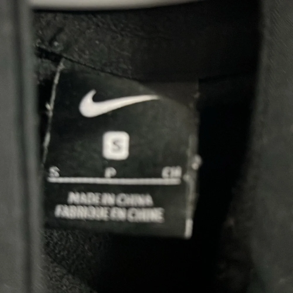 Womens Nike Sportswear Hoodie Black Swoosh-Small‎